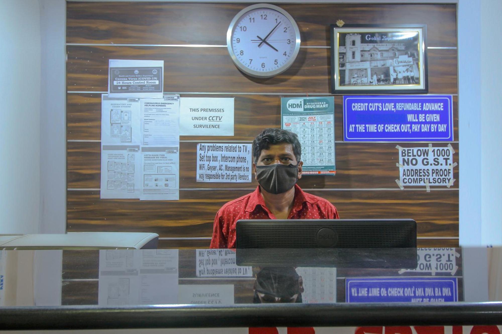 Spot On 81775 Mohit Gokul Lodge New Luxury Room'S Near Secunderabad Railway Station Lalaguda ภายนอก รูปภาพ